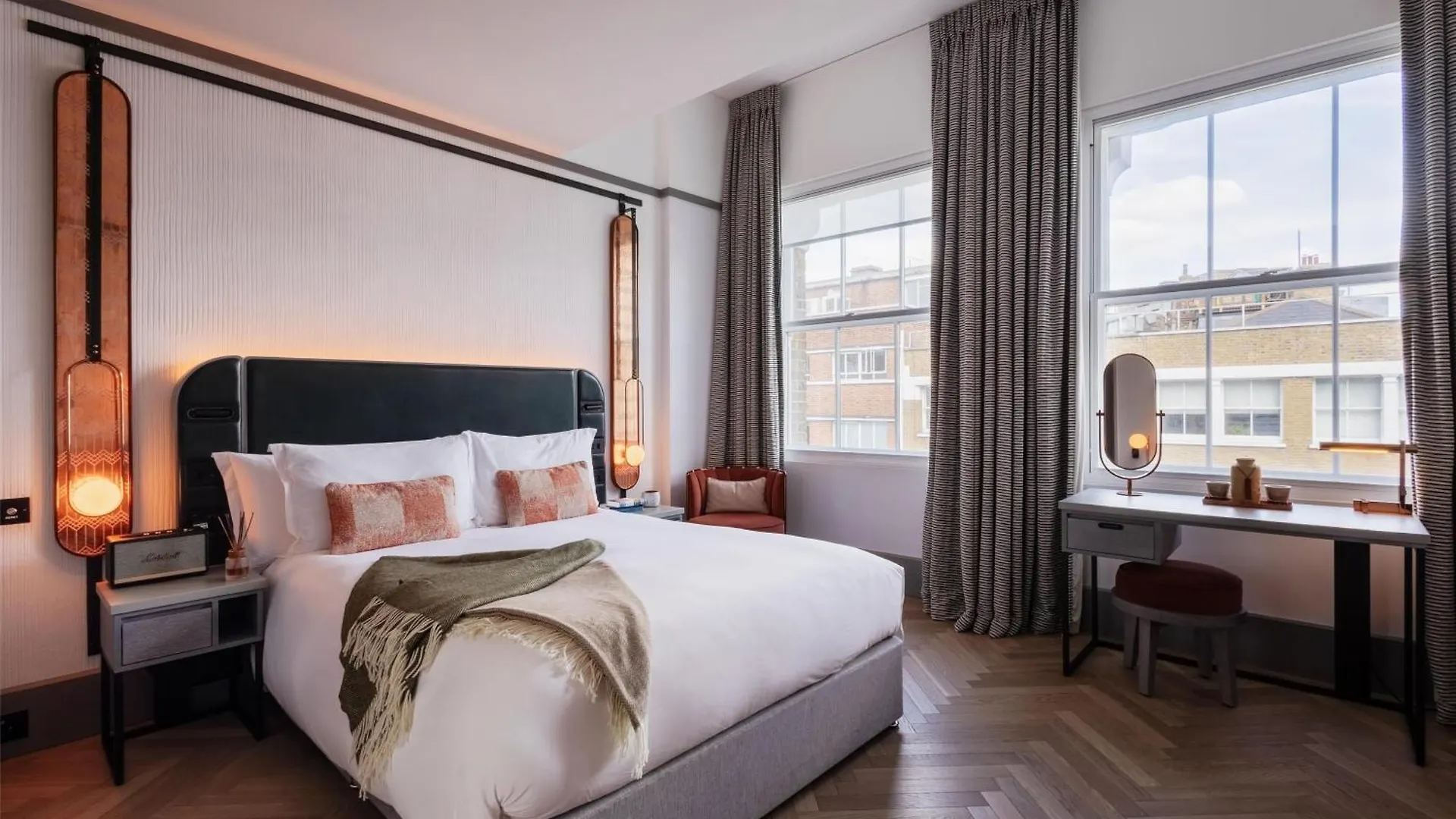 Hart Shoreditch Hotel London, Curio Collection By Hilton