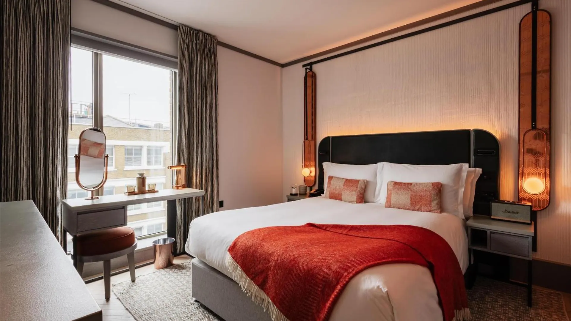 Hart Shoreditch Hotel London, Curio Collection By Hilton London