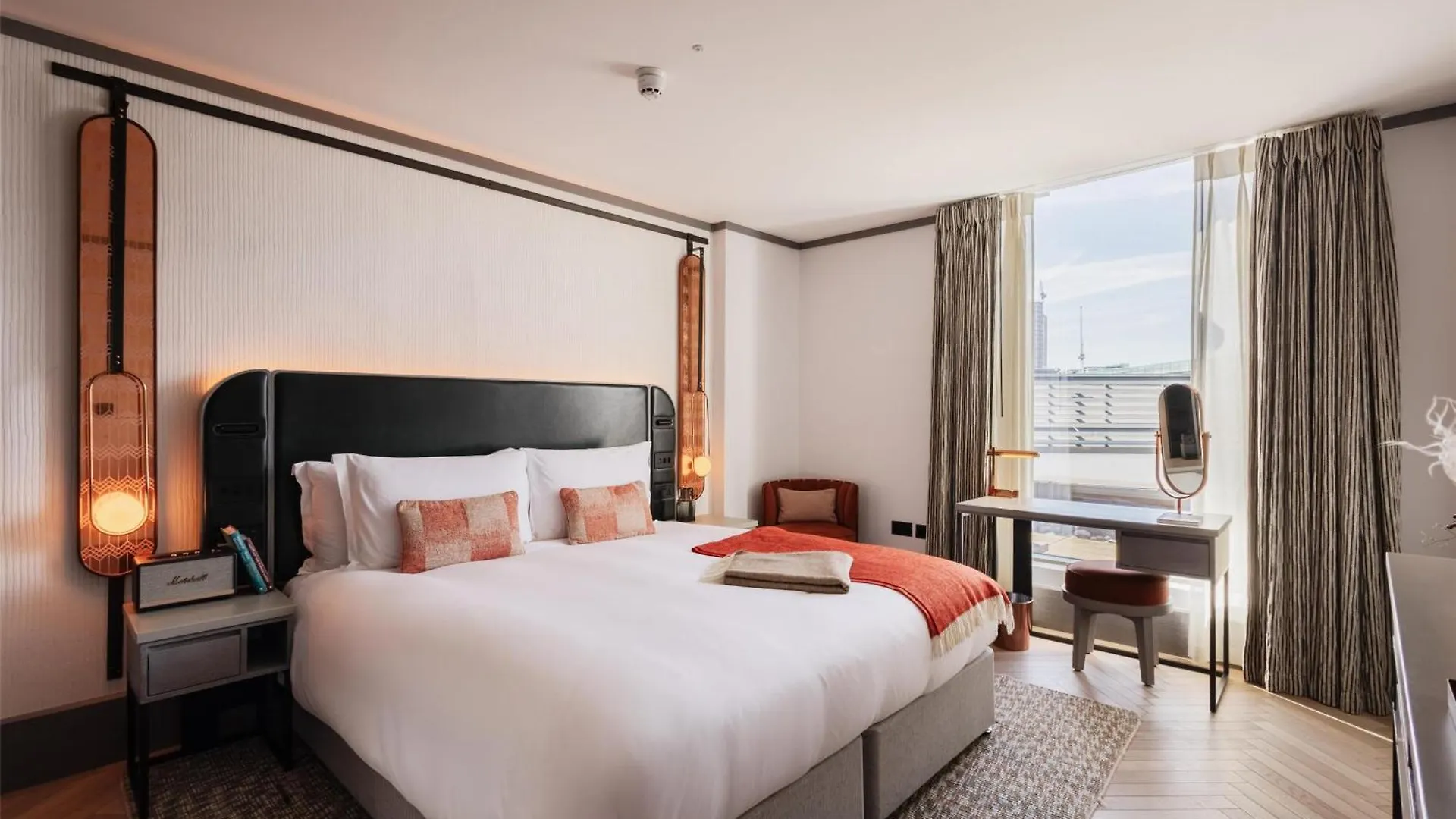 Hart Shoreditch Hotel London, Curio Collection By Hilton
