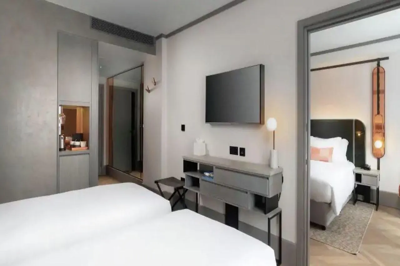 Hart Shoreditch Hotel London, Curio Collection By Hilton London