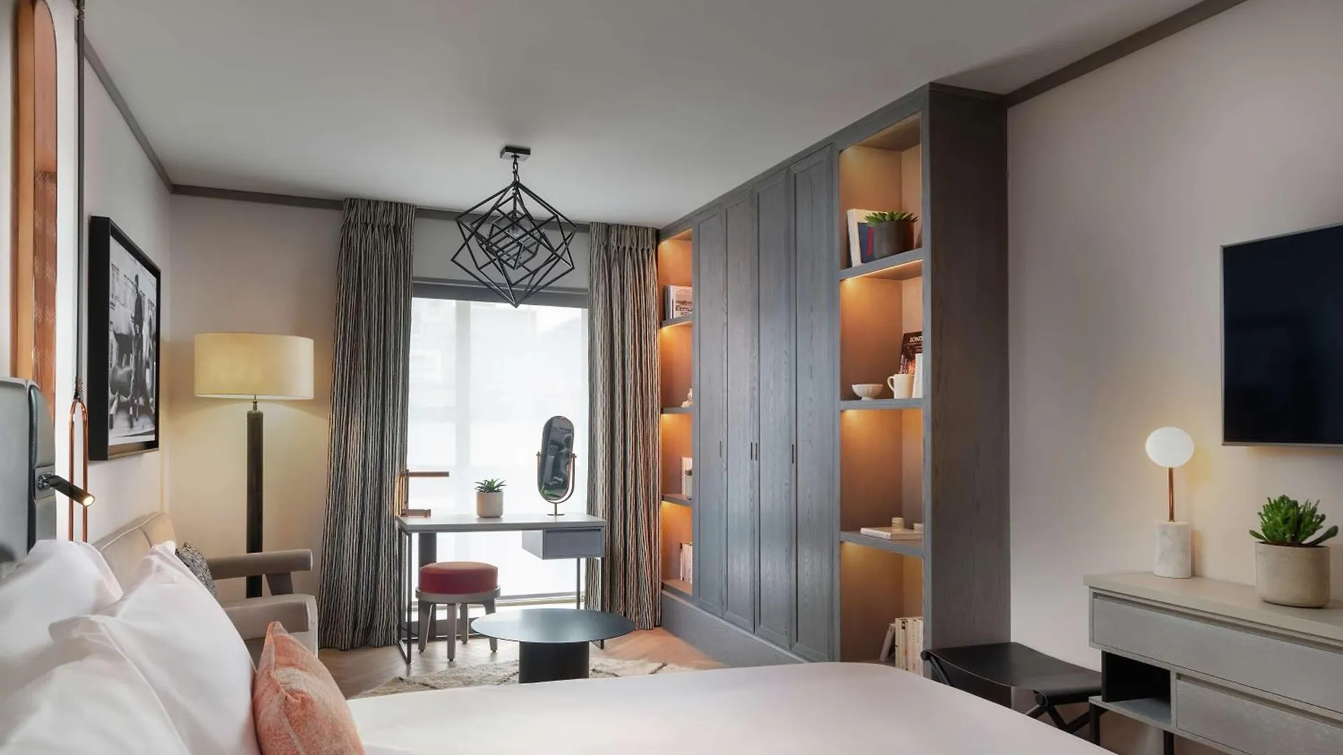 Hart Shoreditch Hotel London, Curio Collection By Hilton