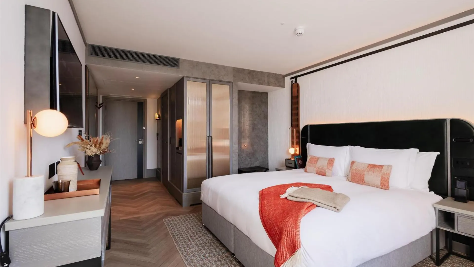 Hart Shoreditch Hotel London, Curio Collection By Hilton